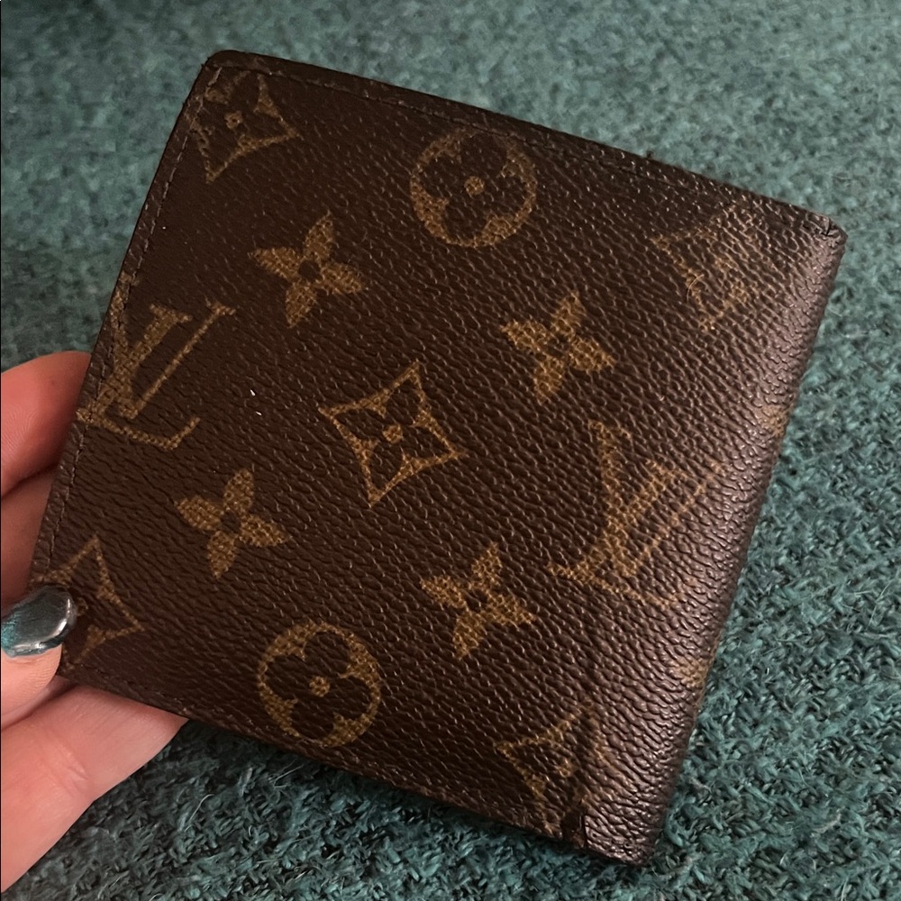 Louis Vuitton Dark Brown Monogram folding wallet - Picture 10 of 13
